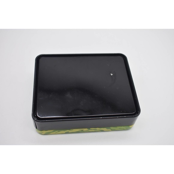 Rick and Morty Squanchy the Cat Bi Fold Wallet in Tin - Picture 4 of 4